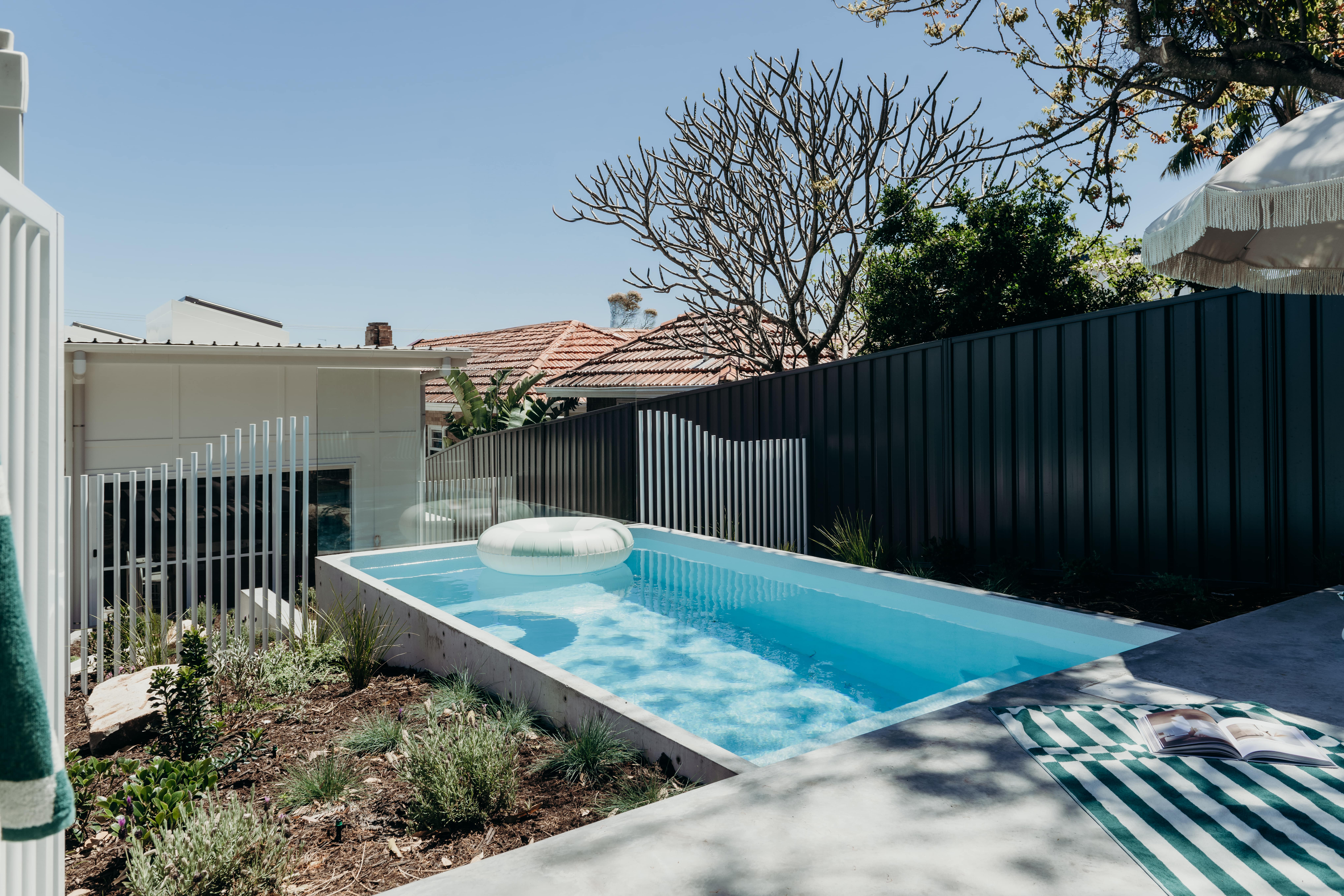 Plunge Pools vs Traditional Above Ground Pools