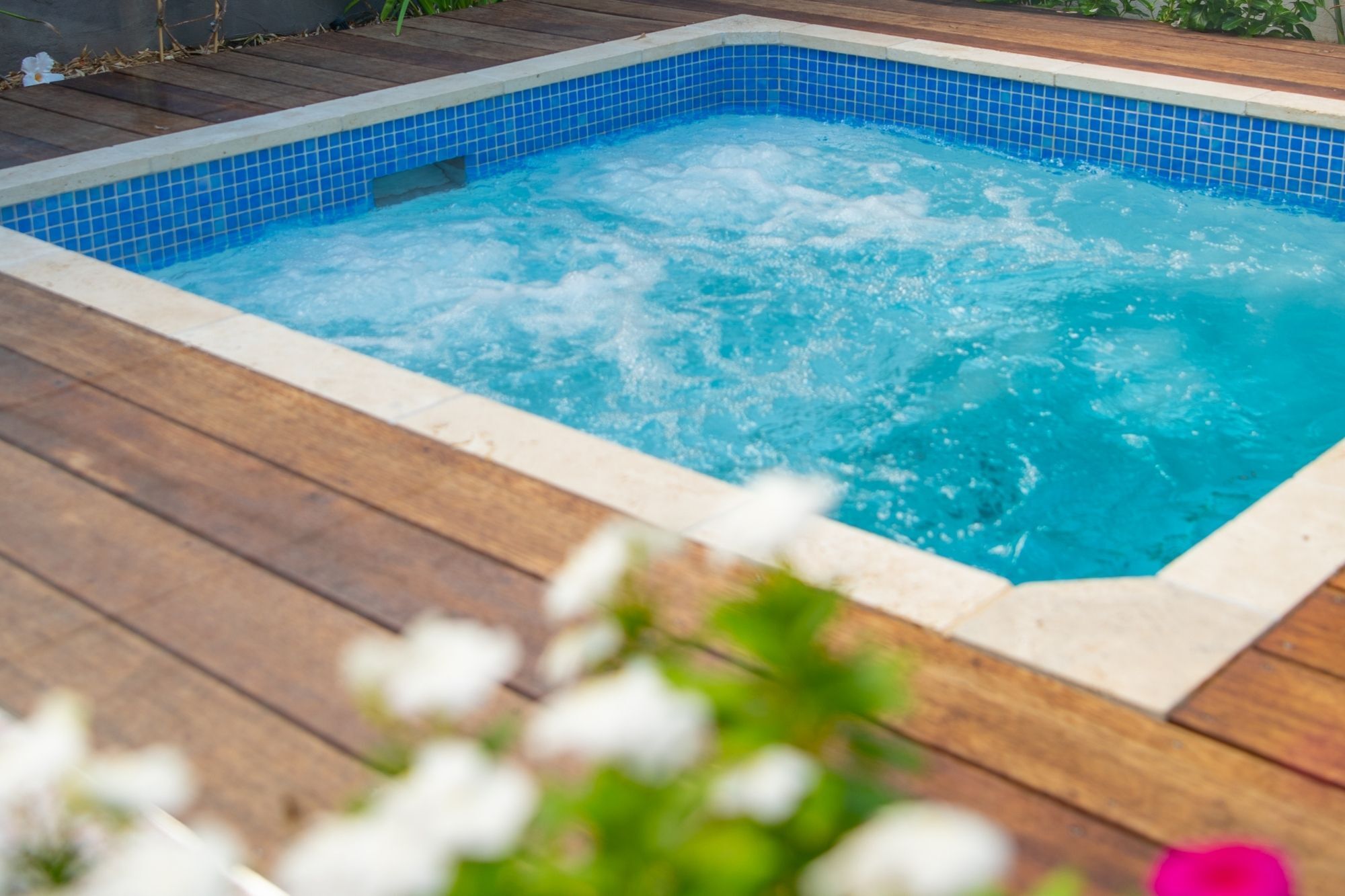 How Much Does a Concrete Pool Cost? Custom vs Precast Compared