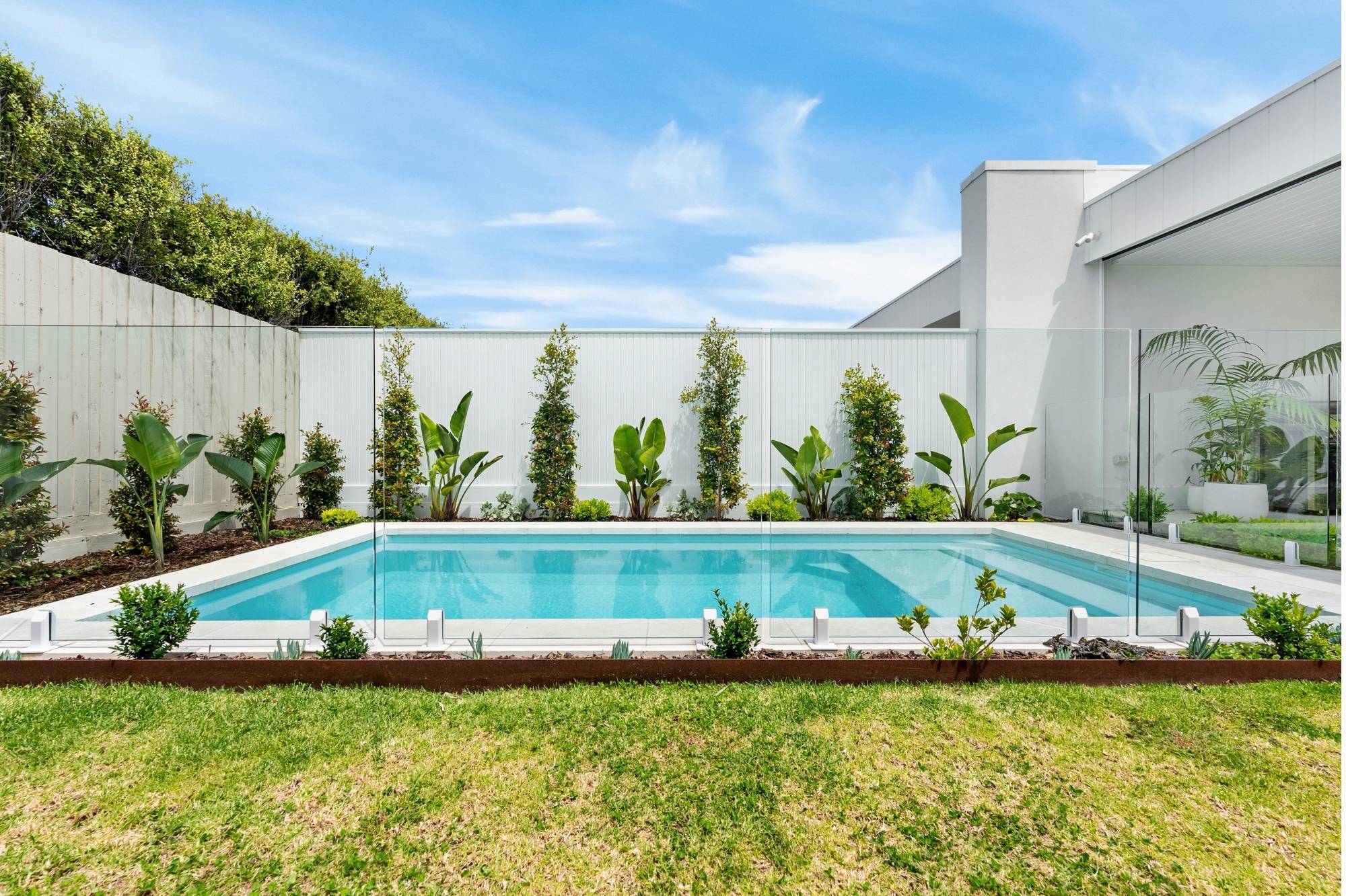 george2 third element - project gallery (7)