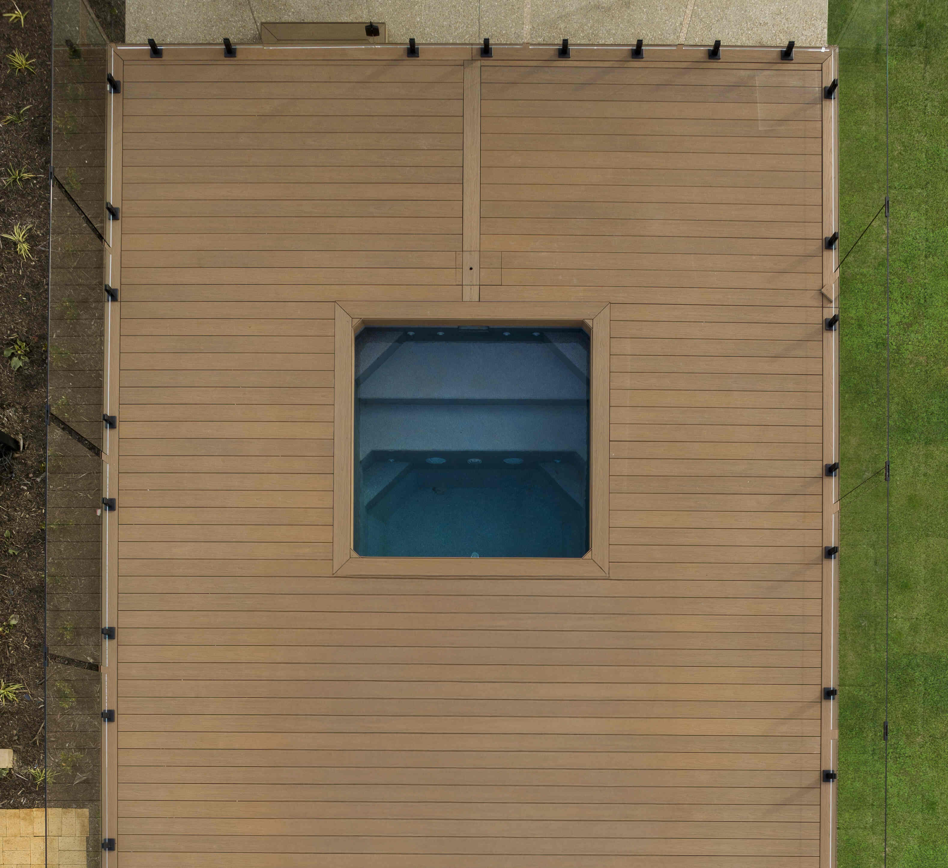 quad overhead - block (1)